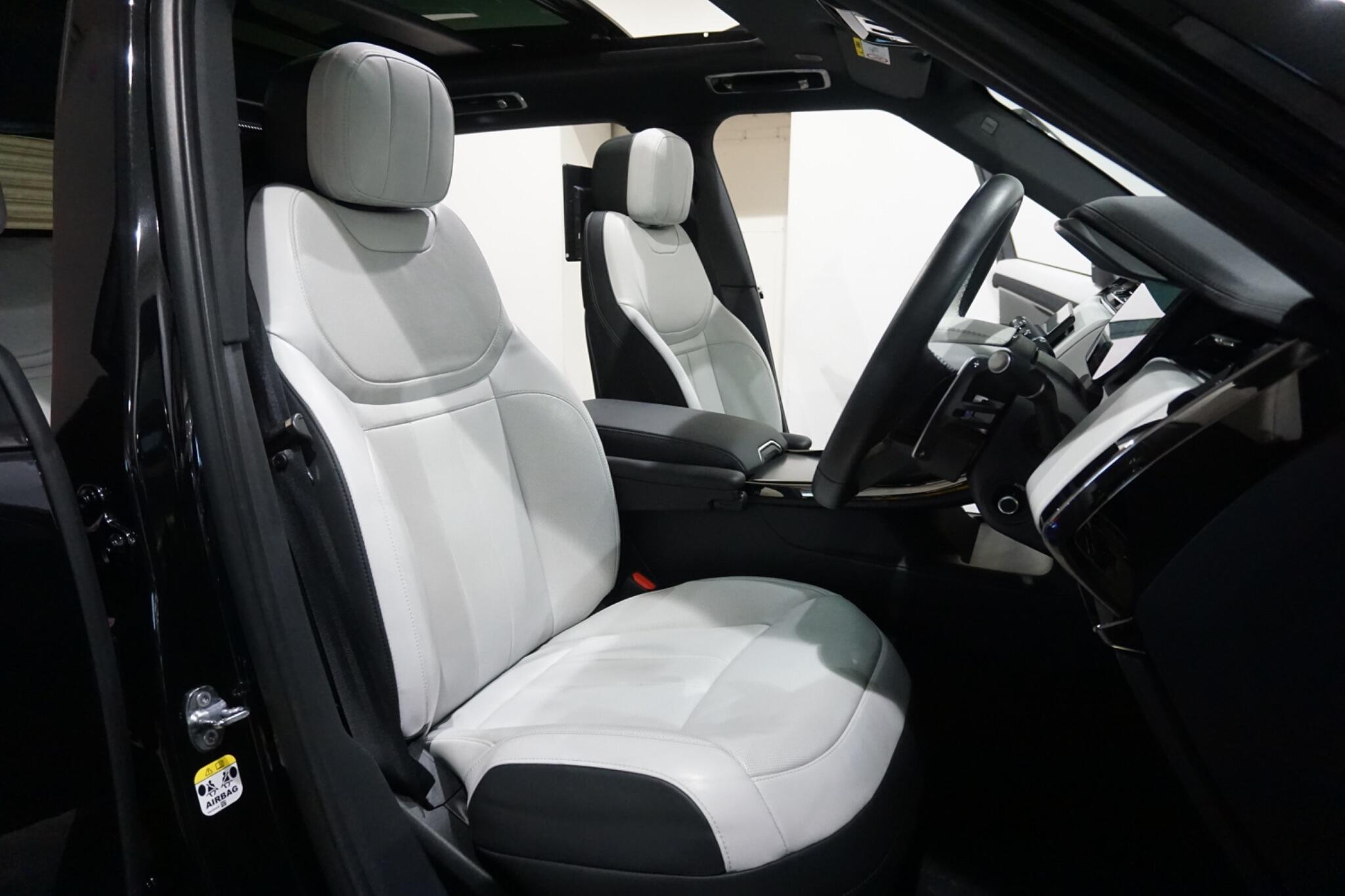 Land Rover Range Rover Sport 3.0 D300 MHEV Dynamic SE Auto 4WD Euro 6 (s/s) 5dr